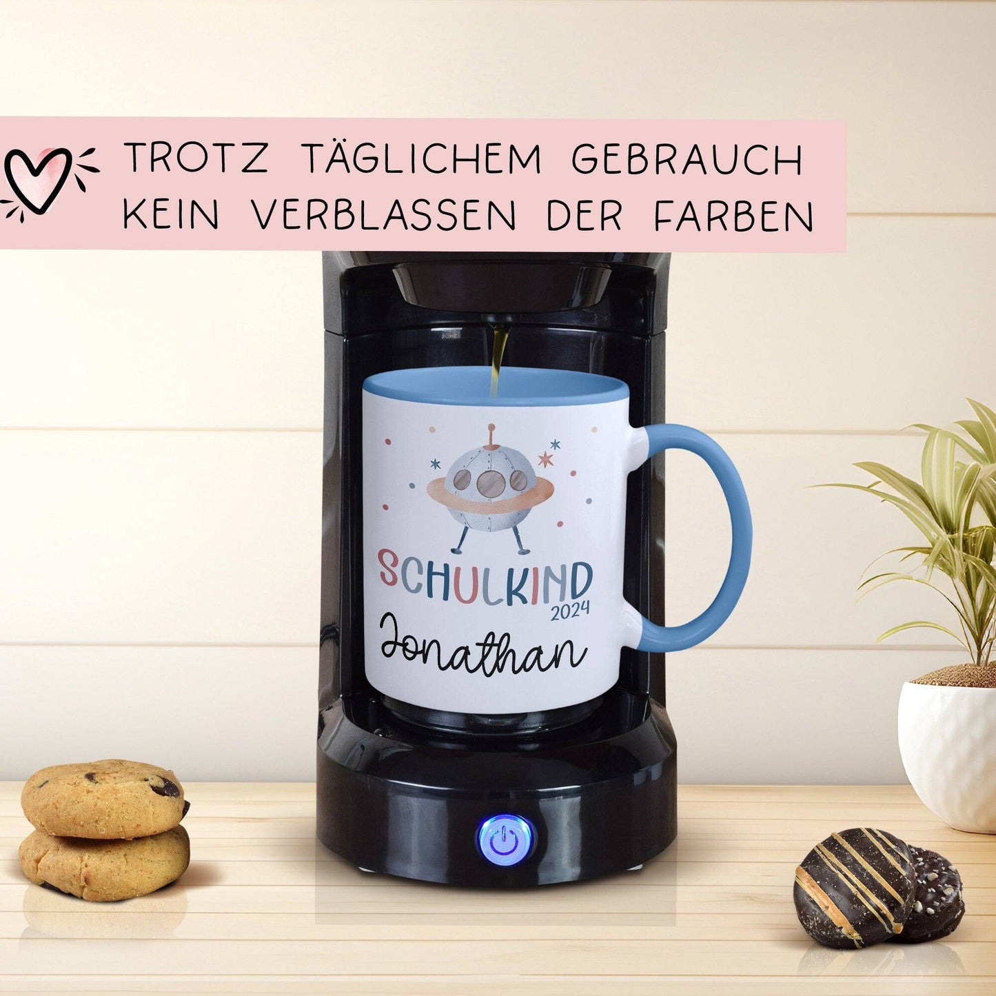 Schulkind 2024 mit UFO-Weltraum-Motiv Kindertasse - personalisierte Kakao Tasse mit Namen - ideales Einschulungsgeschenk kleinebuchstaben