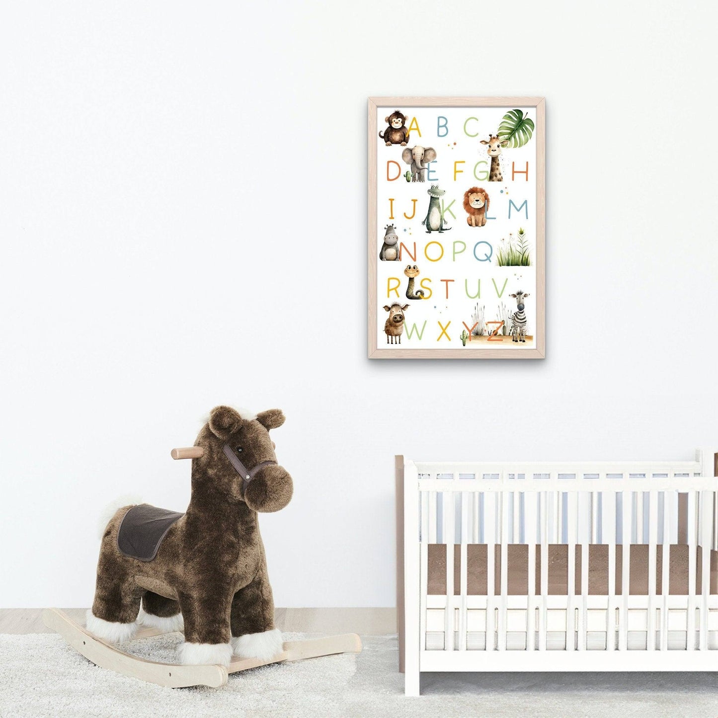 ABC Poster, Tieralphabet - DIN A4 oder A3 | Afrikanisches Safari Alphabet Tiere | Lernposter fürs Kinderzimmer mit süßen Tier-Motiven. kleinebuchstaben
