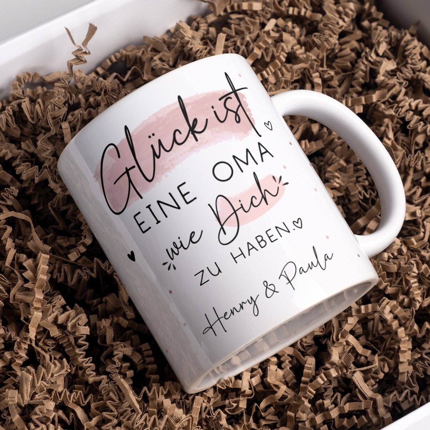 Handgefertigte Personalisierte Tasse – Glück ist eine OMA wie dich zu haben - Geschenk zum Muttertag Geburtstag, Ostern, Weihnachten - Name kleinebuchstaben