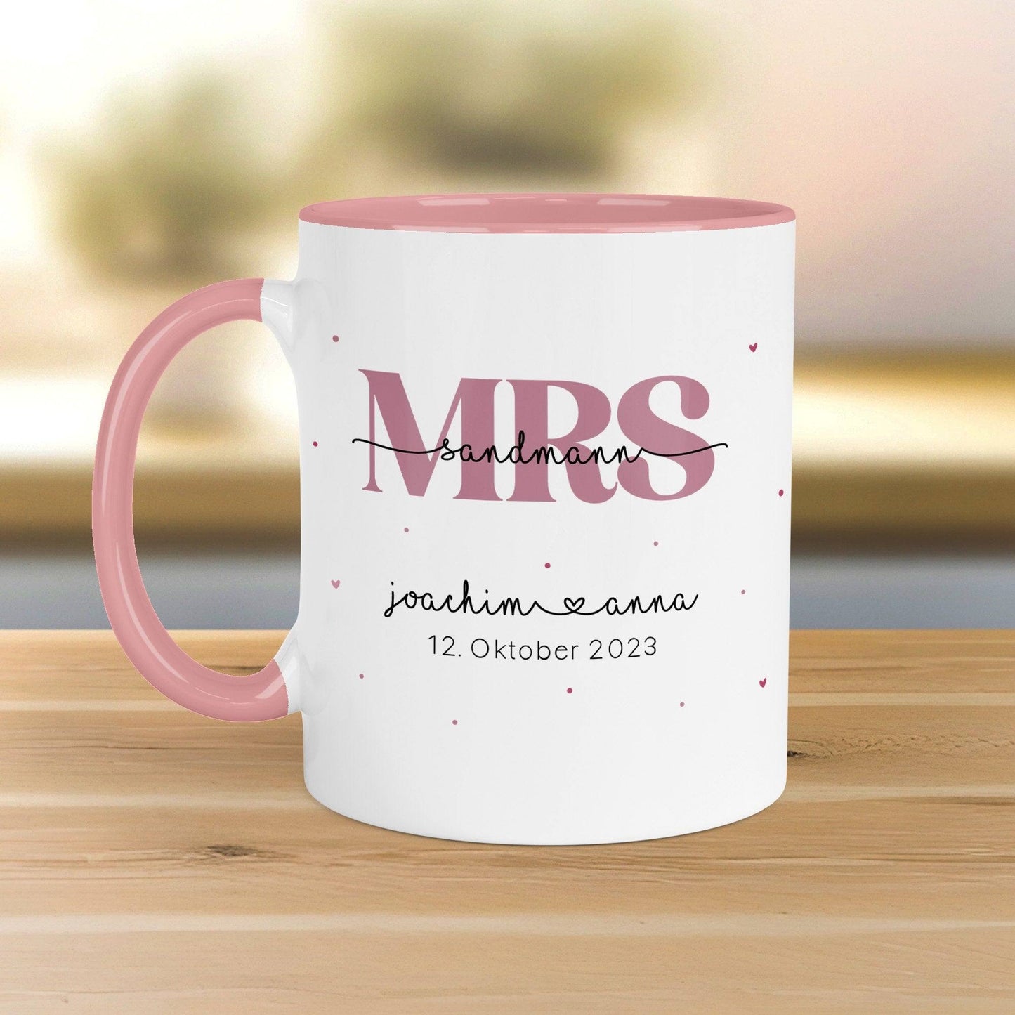 Mr & Mrs Tasse Tassen Hochzeit personalisiert mit Wunschnamen und Datum – Namenstasse Hochzeitsgeschenk - Braut Bräutigam – Kaffeetasse kleinebuchstaben MRS