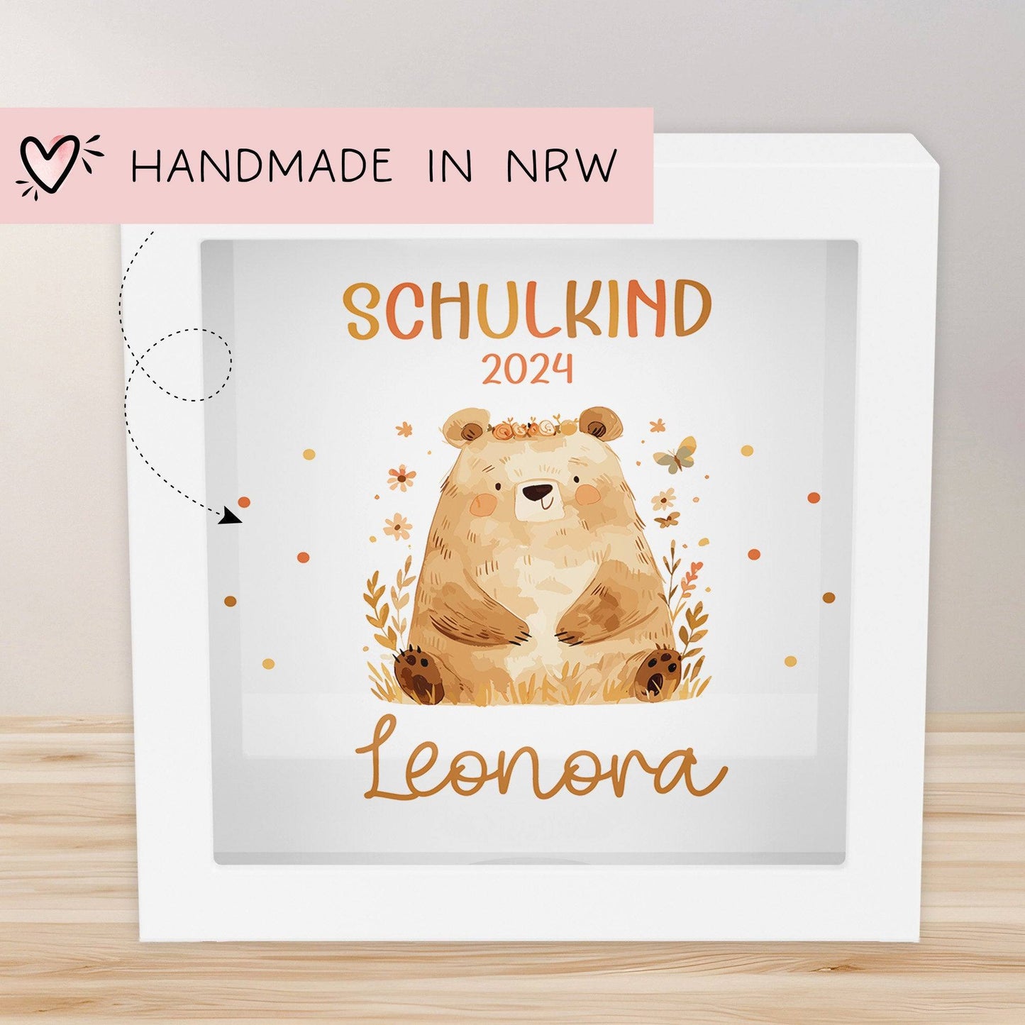 Spardose zur Einschulung Bär Schulkind 2024 mit Wunschname Name Kind personalisiert Kinder Geburtstagsgeschenk mit Wunschtext kleinebuchstaben