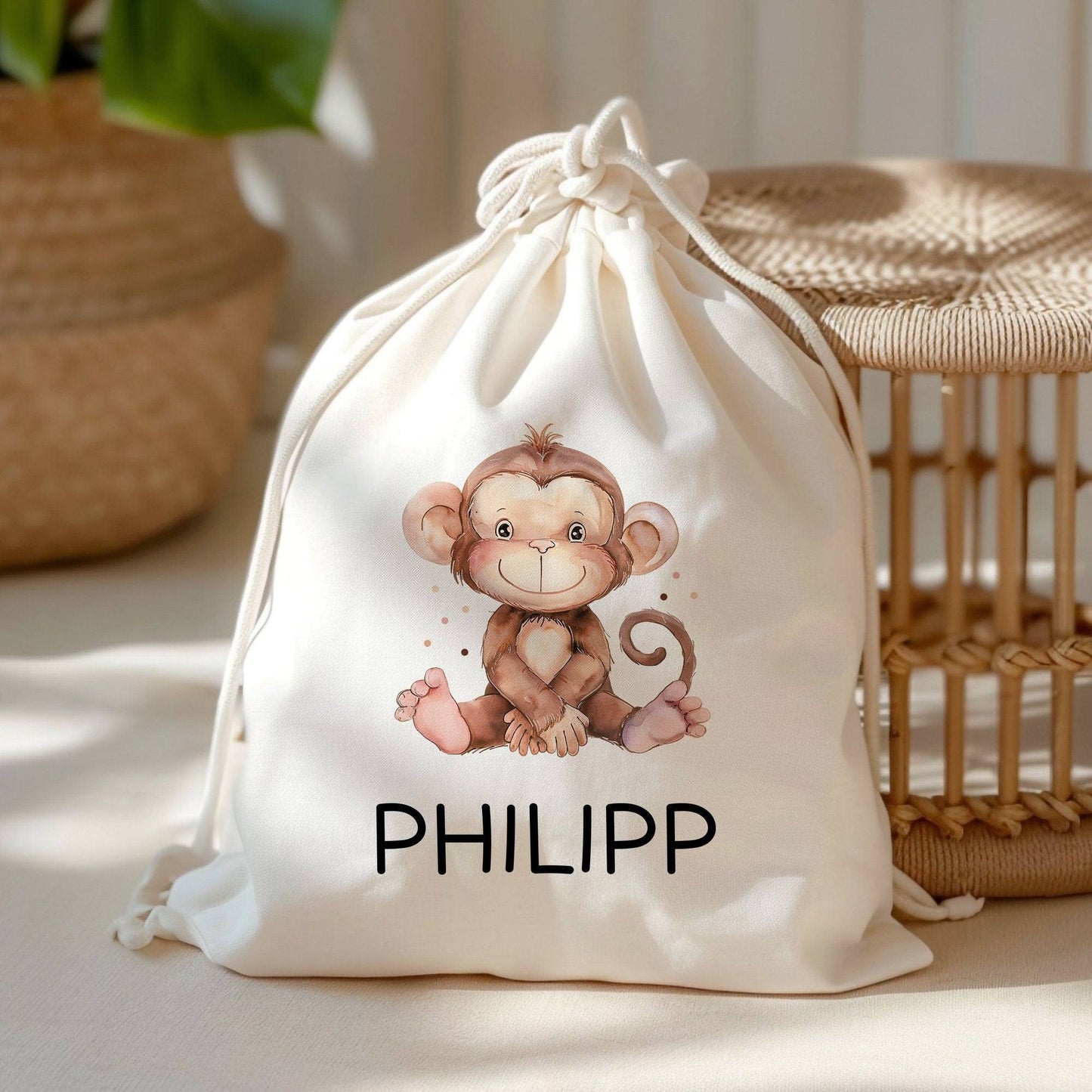 Personalisierte Kinder Spardose Affe Tier mit Namen optional Datum - Braun - Geschenk für Junge & Mädchen zum Geburtstag Weihnachten Firmung kleinebuchstaben Turnbeutel Affe