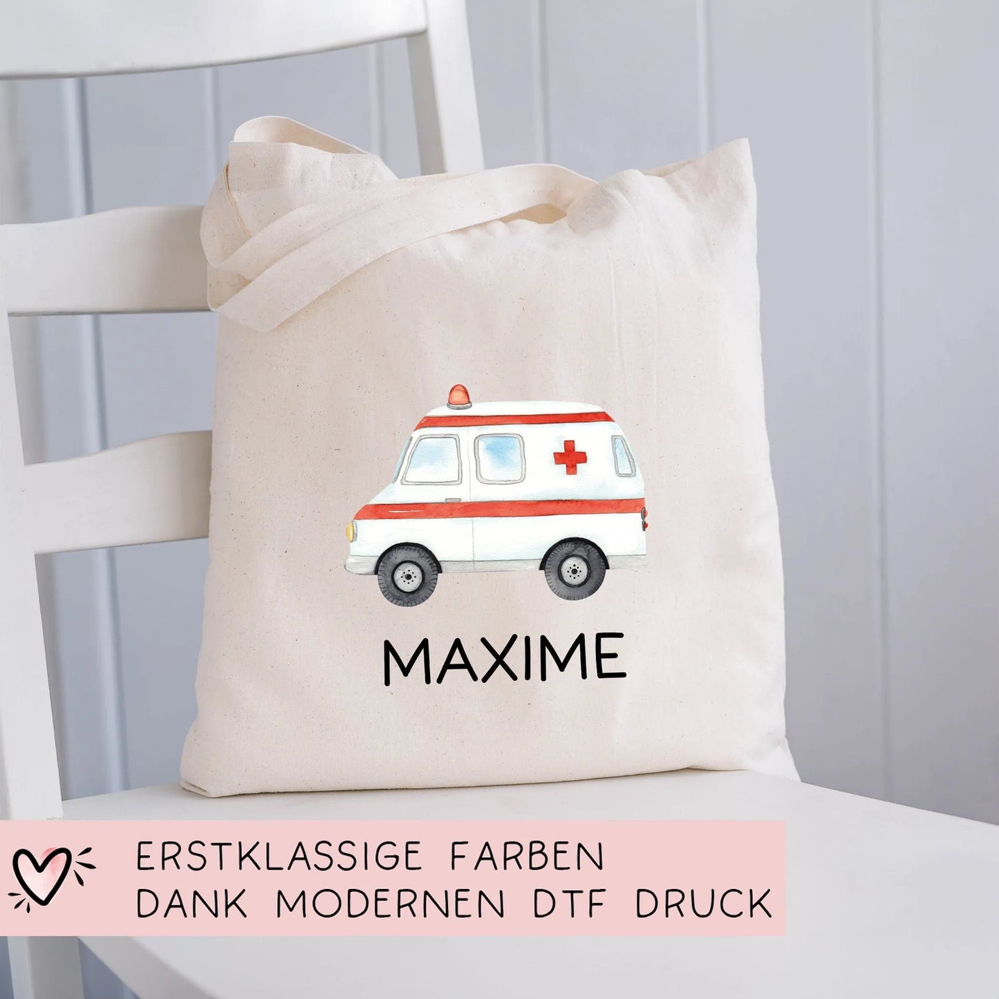 Krankenwagen Stofftasche Personalisiert mit Namen. Rettungswagen für Schule und Kindergarten - Wäschebeutel Wechselwäsche | Mädchen & Junge kleinebuchstaben