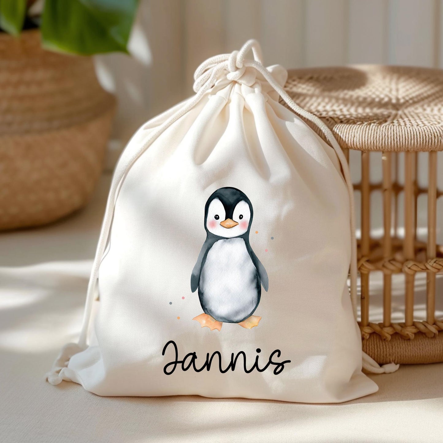 Stofftasche mit Namen Pinguin - Personalisierte Kinder Beutel Kindertasche - Wechselwäsche, Schmutzwäsche Tragetasche - Wechselkleidung kleinebuchstaben Turnbeutel Schriftart 1