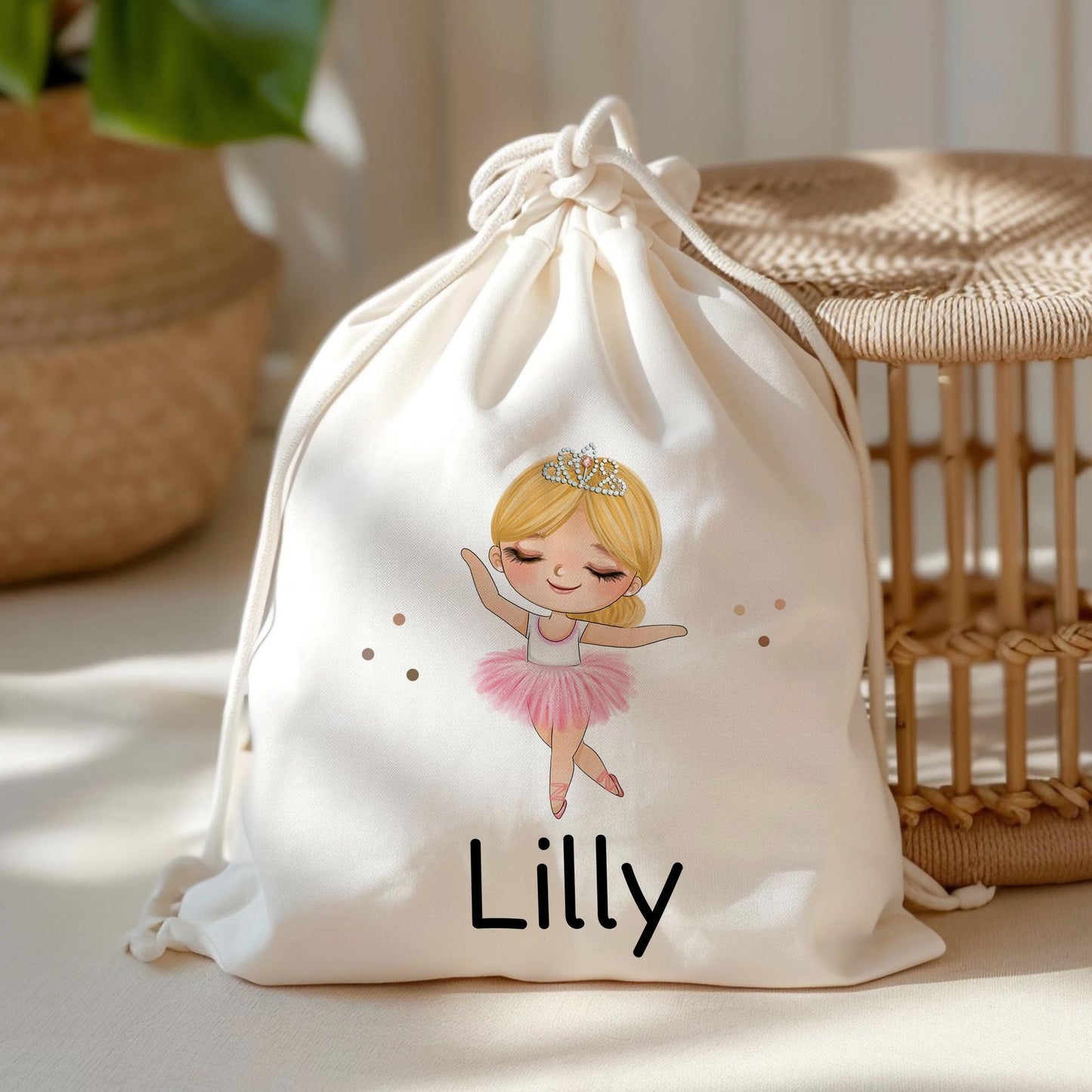 Ballerina Turnbeutel Personalisiert mit Namen Tasche als Kindergarten, Sportbeutel, Wäschebeutel Mädchen Blond Braun Schwarz Weihnachten kleinebuchstaben Blond Schriftart 1