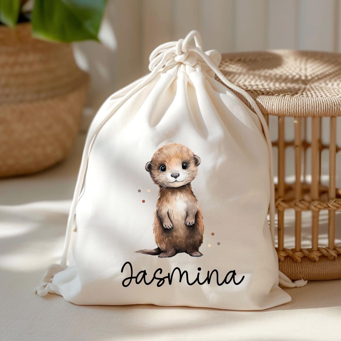 Personalisierte Stofftasche Otter Name - Kinder Beutel Kindertasche mit Wunschname - Wechselwäsche - Wechselkleidung - Tragetasche -Seeotter kleinebuchstaben Turnbeutel Schriftart 1