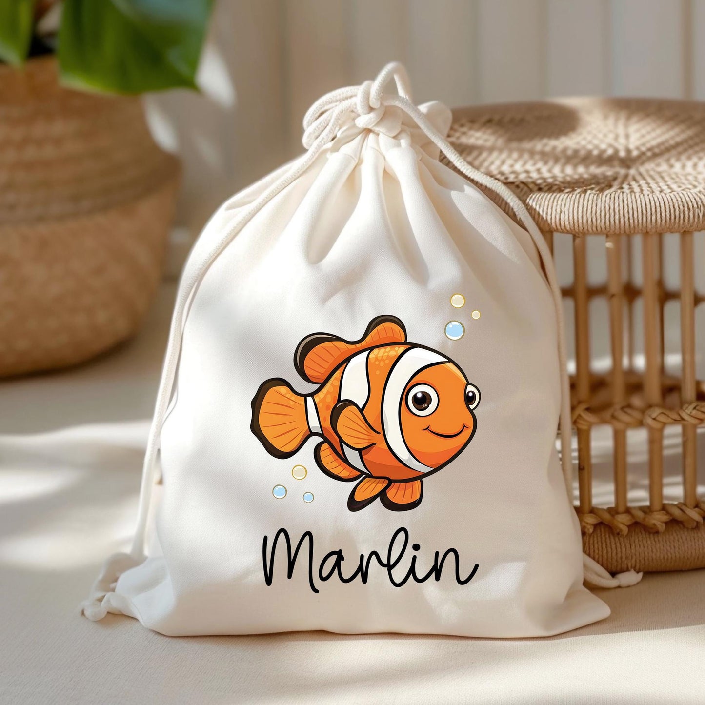 Stofftasche Clownfisch Personalisiert Tasche Anemonenfisch - Beutel Kindertasche mit Wunschname - Wechselwäsche Jutebeutel - Kindergarten kleinebuchstaben Turnbeutel Schriftart 1