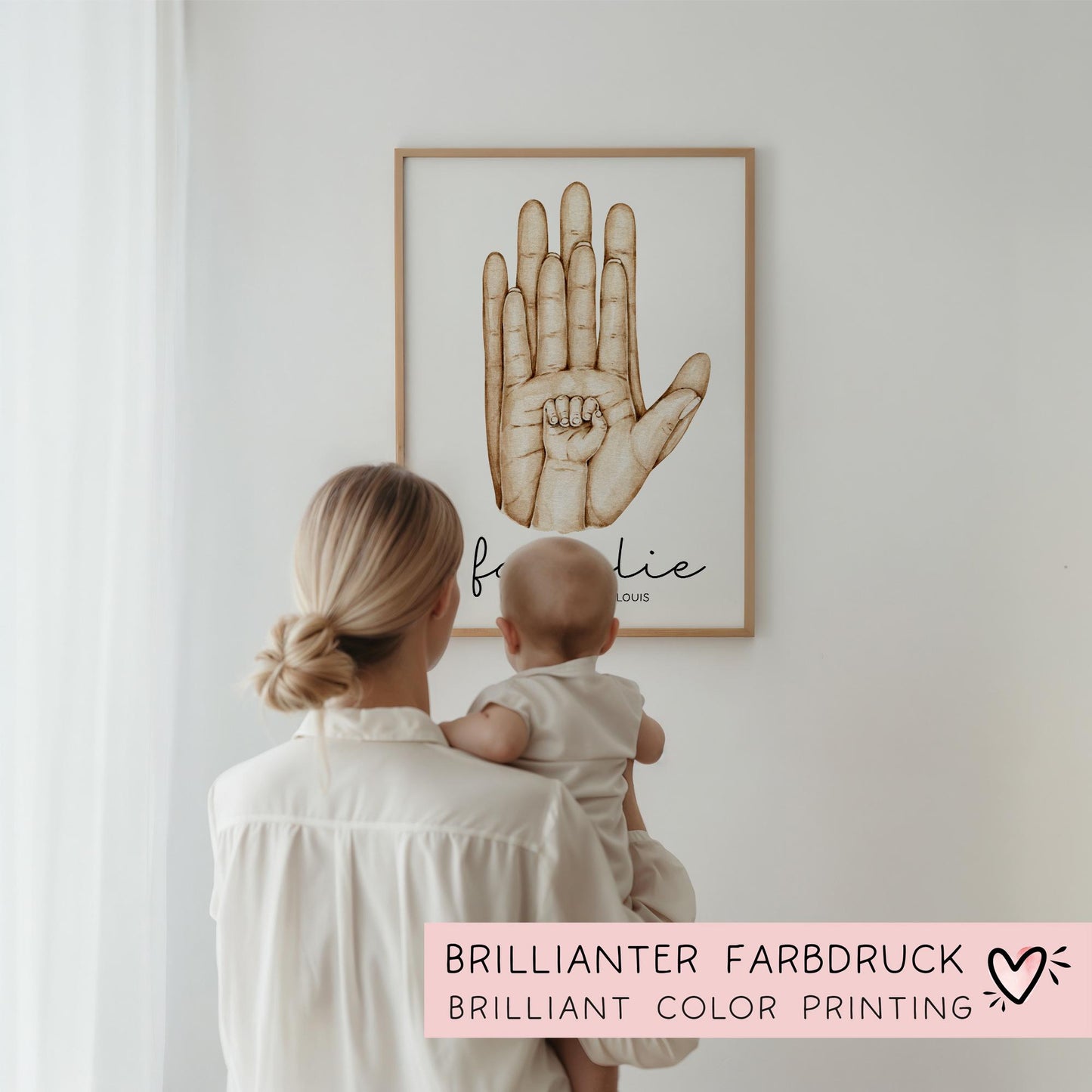 Familienposter mit Händen, Bild Familie, Familienschild mit Familienname und Namen der Eltern und Kinder, personalisiertes Familiengeschenk kleinebuchstaben