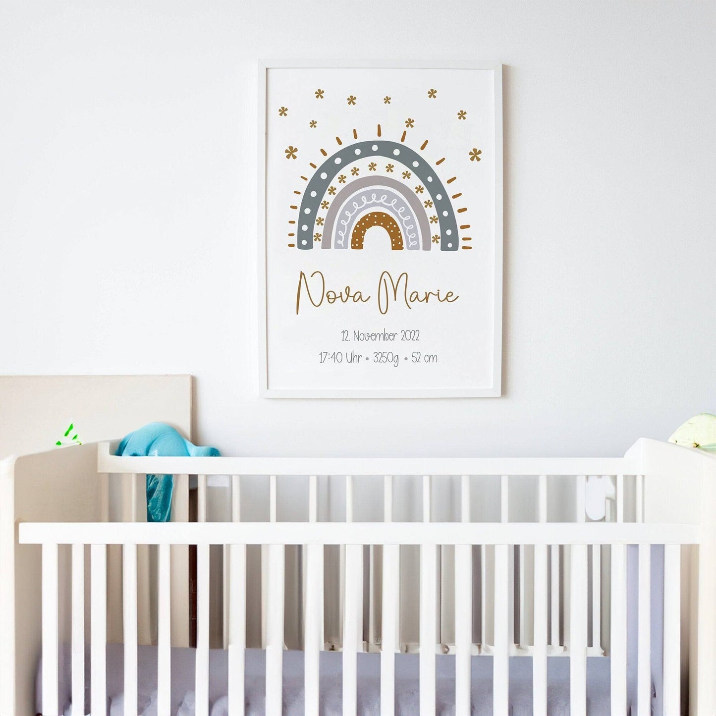 Personalisiertes Poster Geburtsposter in DIN A4 mit Regenbogen, Wunschname, Kinderzimmer Poster Name, Geschenk Baby, Geschenk zur Geburt  kleinebuchstaben   