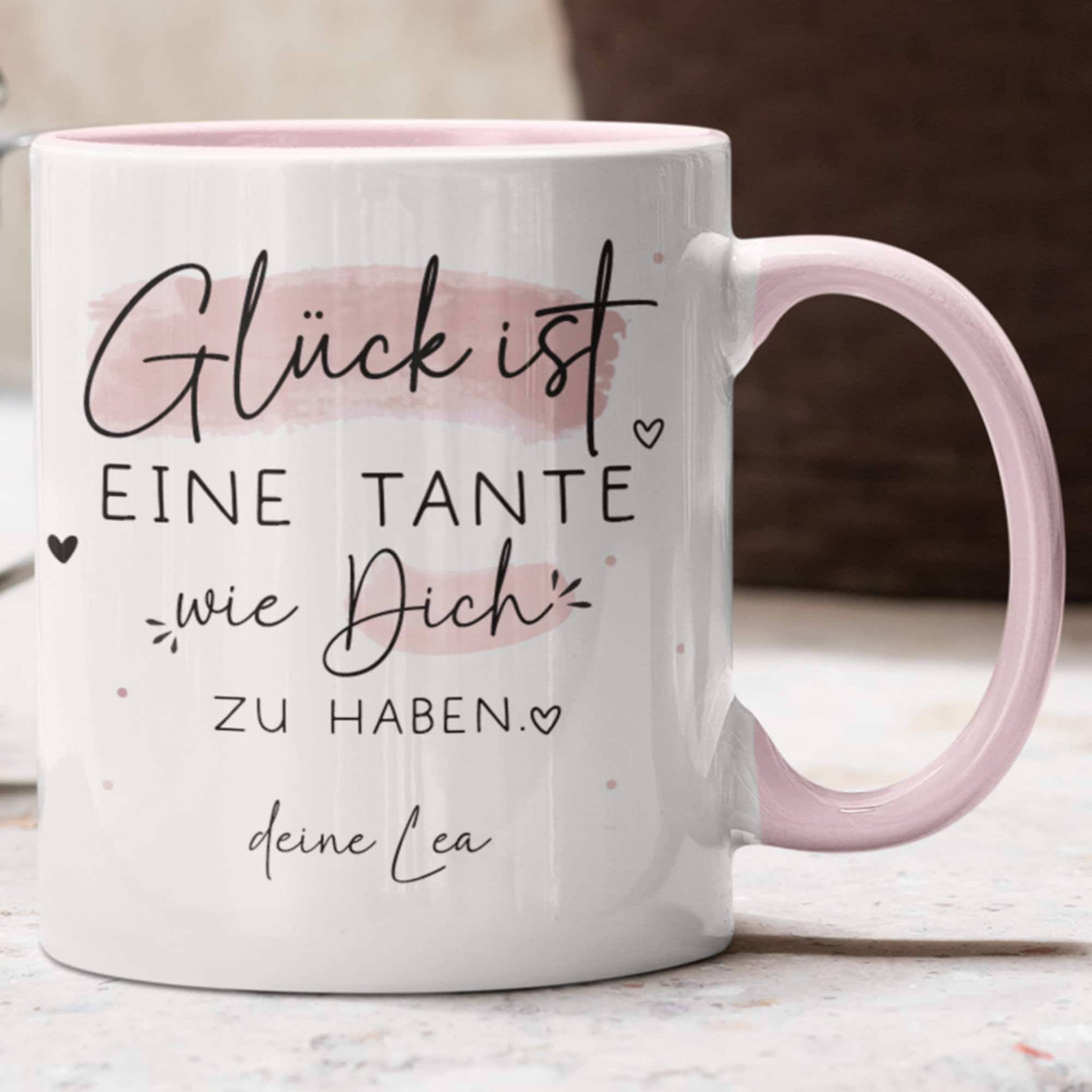 Personalisierte "Glück ist..." - Tasse. Muttertag  Mama, Oma, Tante, Schwester, Cousine, Hebamme, Nachbarin, Freundin, Wunschtext & Name  kleinebuchstaben Tante - Rosa  