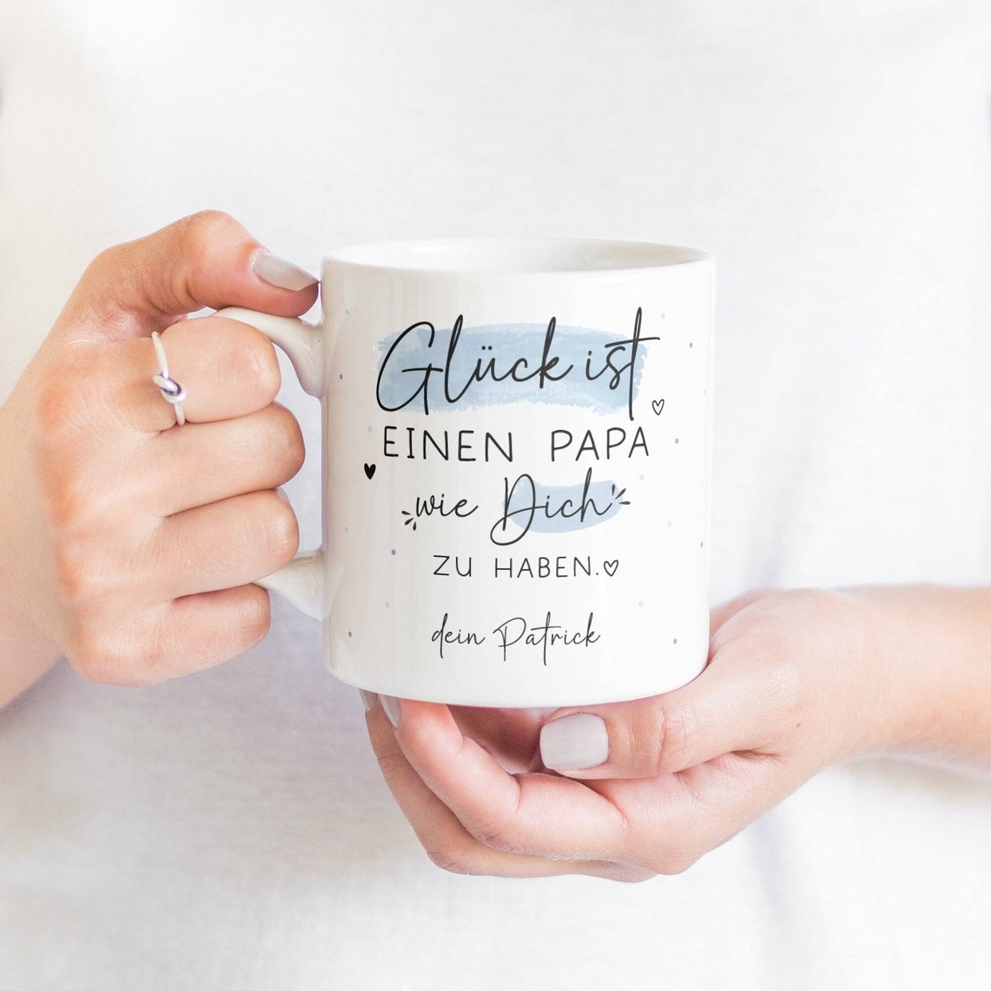 Personalisierte Tasse zum Vatertag mit Spruch "Glück ist einen Papa wie dich zu haben" Geburtstag, Geschenk, Ostern, oder Weihnachtsgeschenk  kleinebuchstaben   