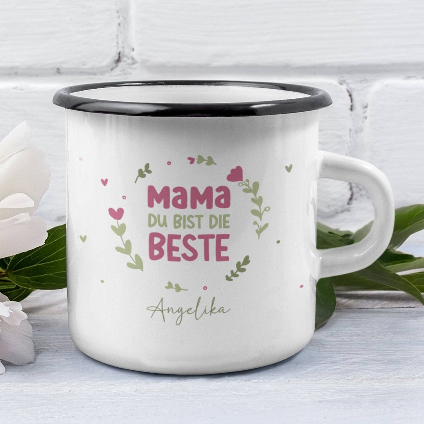 Personalisierter Emaille-Becher/Tasse zum Muttertag: "Mama, du bist die Beste" mit [Wunschname].Ein Geschenk für Geburtstag oder Dankeschön.  kleinebuchstaben   