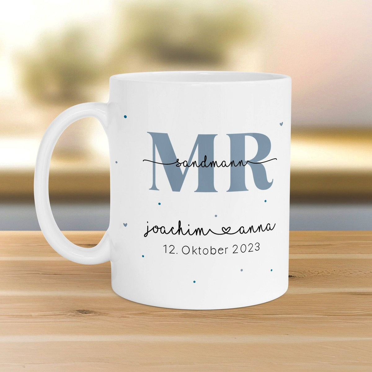 Mr & Mrs Tasse Hochzeit personalisiert mit Wunschnamen und Datum – Namenstasse Hochzeitsgeschenk - Braut Bräutigam – Kaffeetasse - 330 ml