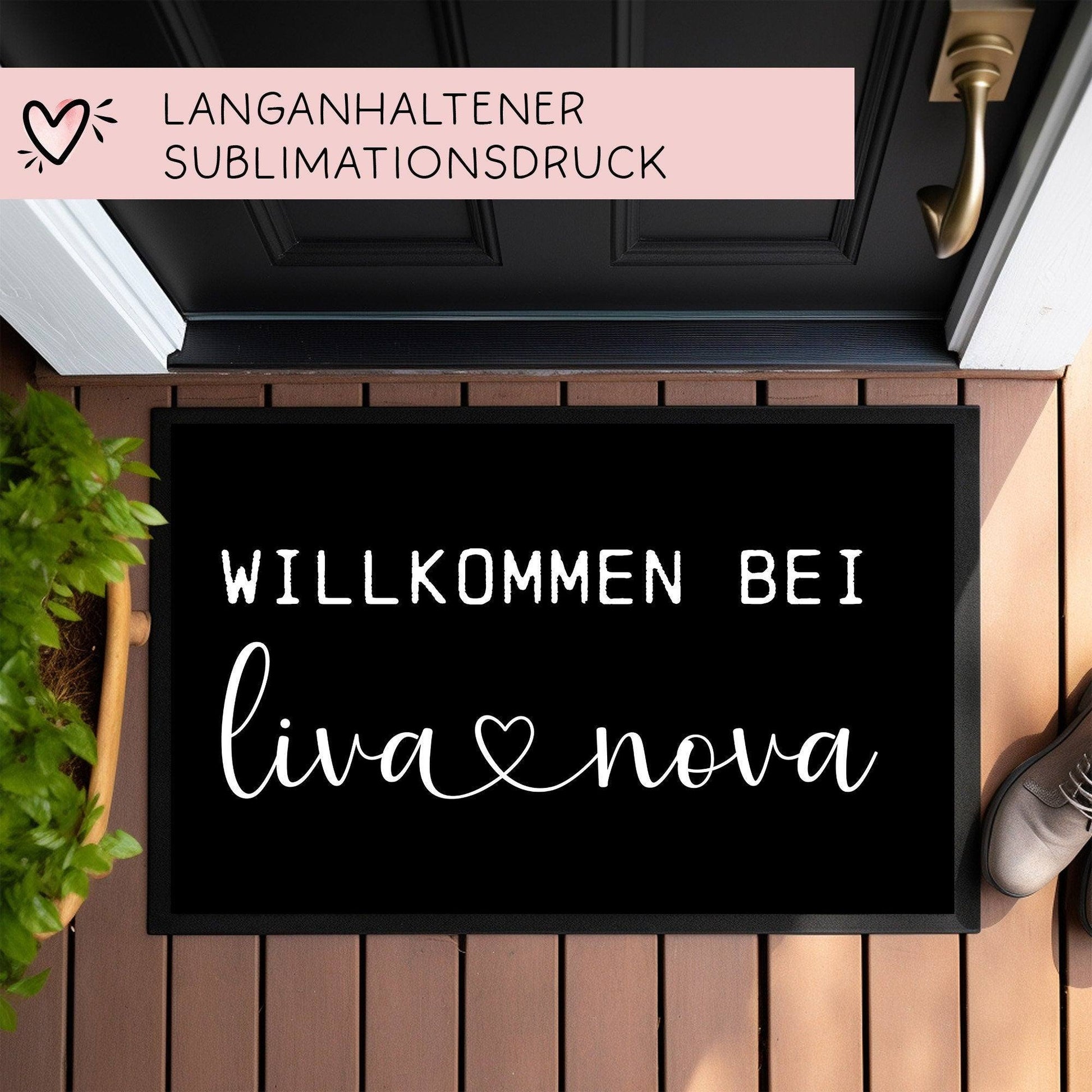 Personalisierte Fußmatte "Willkommen bei" & (Namen) | Willkommen bei | 60 x 40 cm | Geschenkidee zum Umzug, Einzug für Familien, Umzug  kleinebuchstaben   