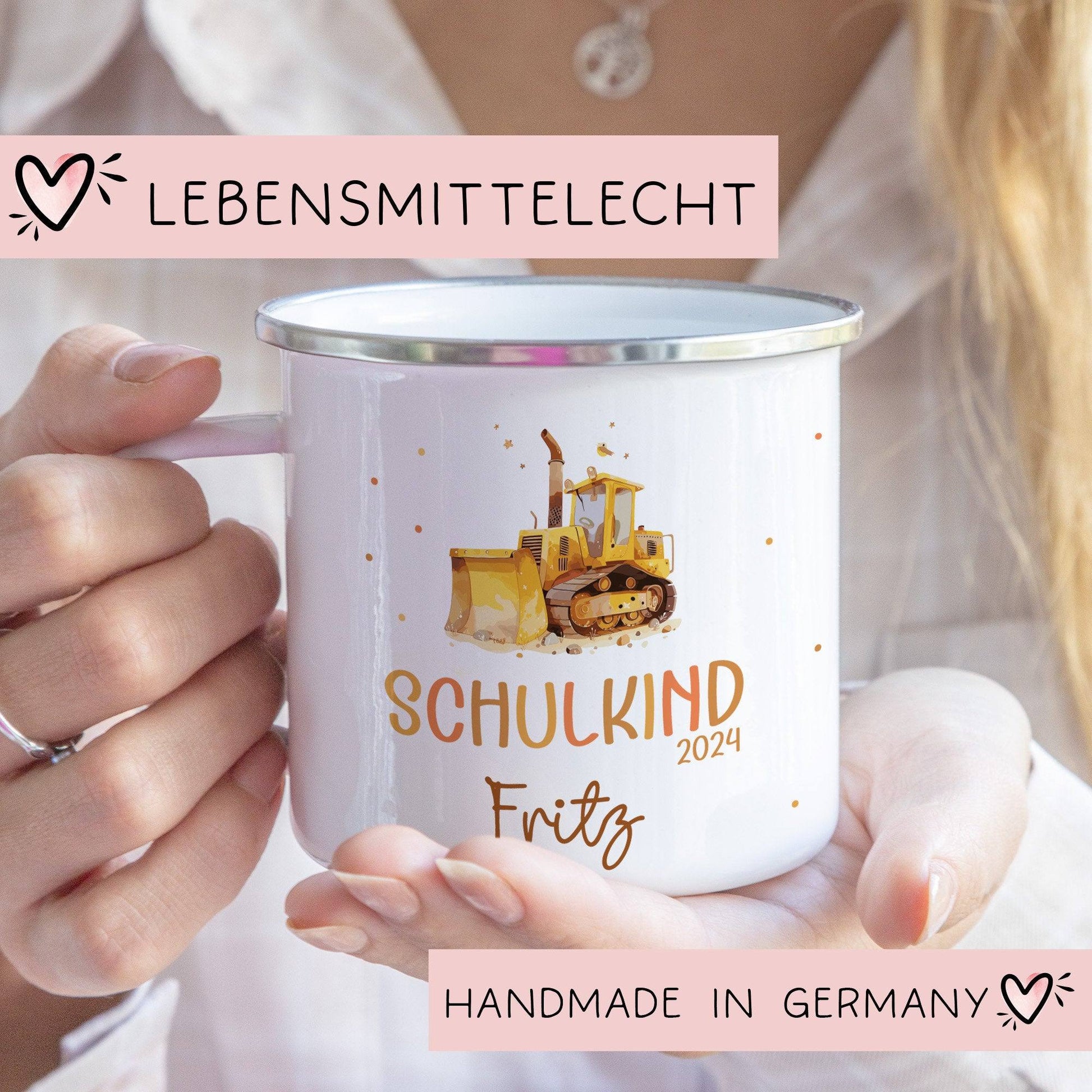 Schulanfang  Schulkind 2024 Emaille Kindertasse, Wunschnamen Bagger Motiv, Personalisierte Einschulung Geschenk  kleinebuchstaben   