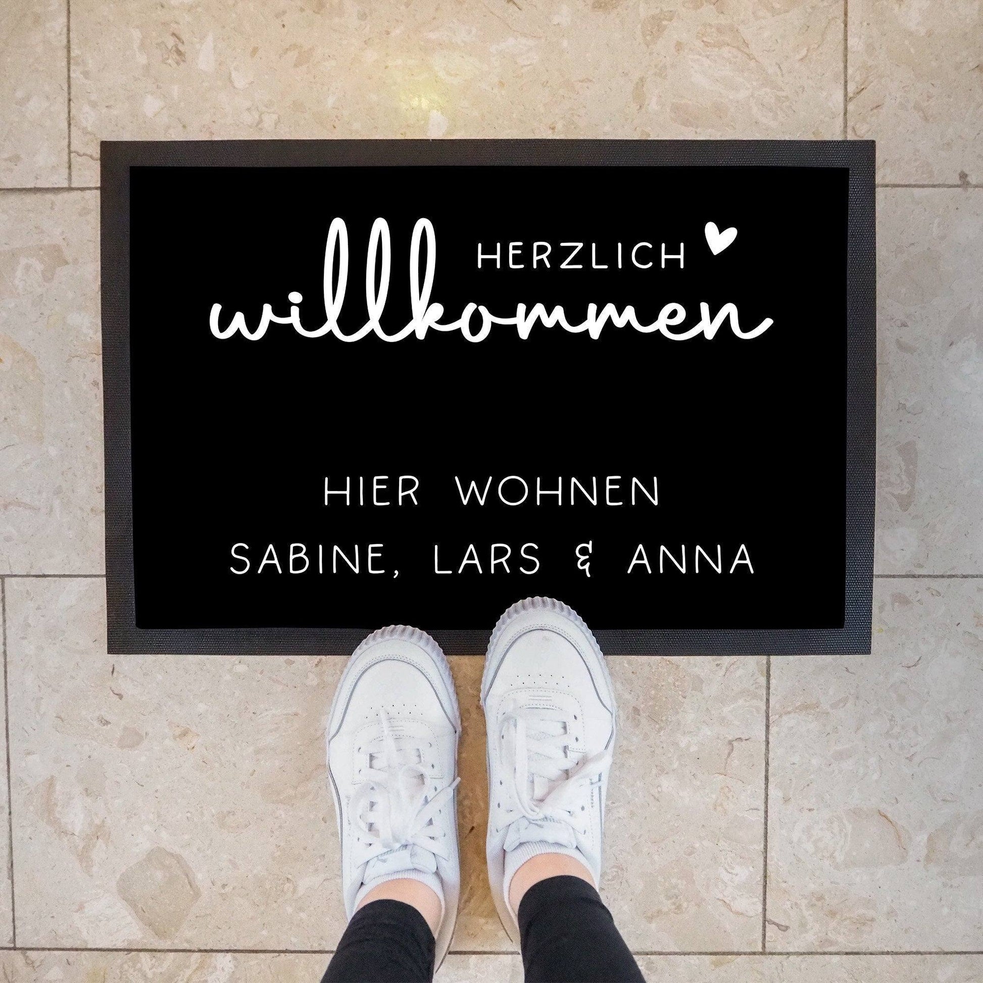 Fußmatte Personalisiert Namen Fussmatte und Schmutzfangmatte Türmatte Teppich Geschenk Hochzeit Familie  Herzlich Willkommen Moin Name  kleinebuchstaben Herzlich Willkommen 60x40 cm 