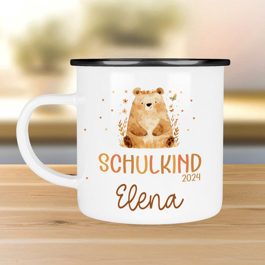 Schulanfang  Kindertasse Schulkind mit Bär-Motiv - personalisierte Emaille-Tasse mit Namen - ideales Einschulungsgeschenk  kleinebuchstaben   