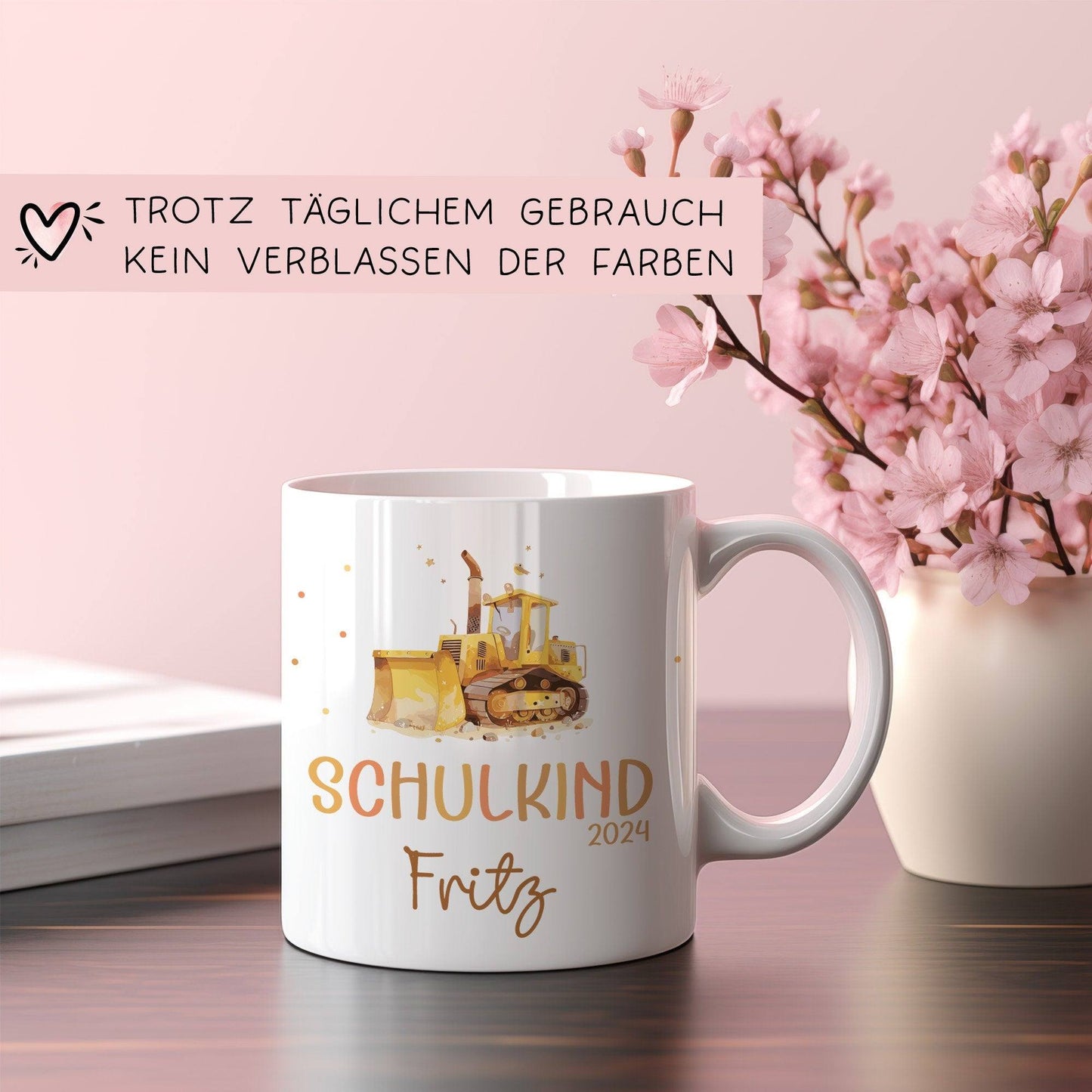 Schulkind 2024 Tasse Kindertasse, Wunschnamen Bagger Motiv, Personalisierte Einschulung Geschenk  kleinebuchstaben   