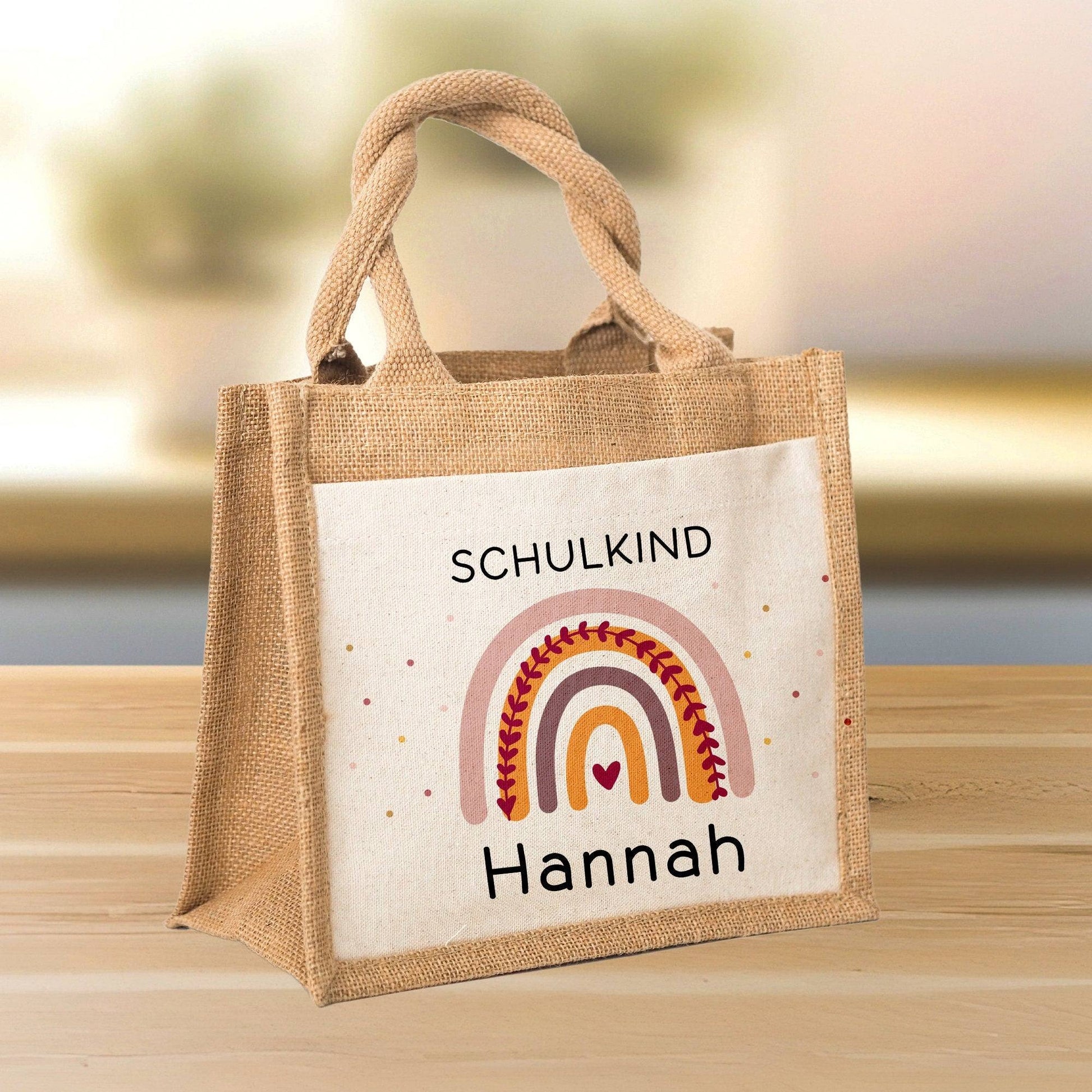 Geschenkidee zur Einschulung Tasche Regenbogen Schulkind mit Wunschnamen | Jute Pocket | Personalisiert | Geschenktasche für Schulanfang  kleinebuchstaben   