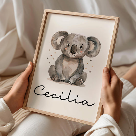 Koala DIN A4 Poster mit Namen - Personalisiert mit od. ohne Namen für Kinderzimmer -Namensposter - Geschenkidee. Geschenk - Wanddeko Jungen  kleinebuchstaben DIN A2 (42x59,4 cm) Schriftart 1 