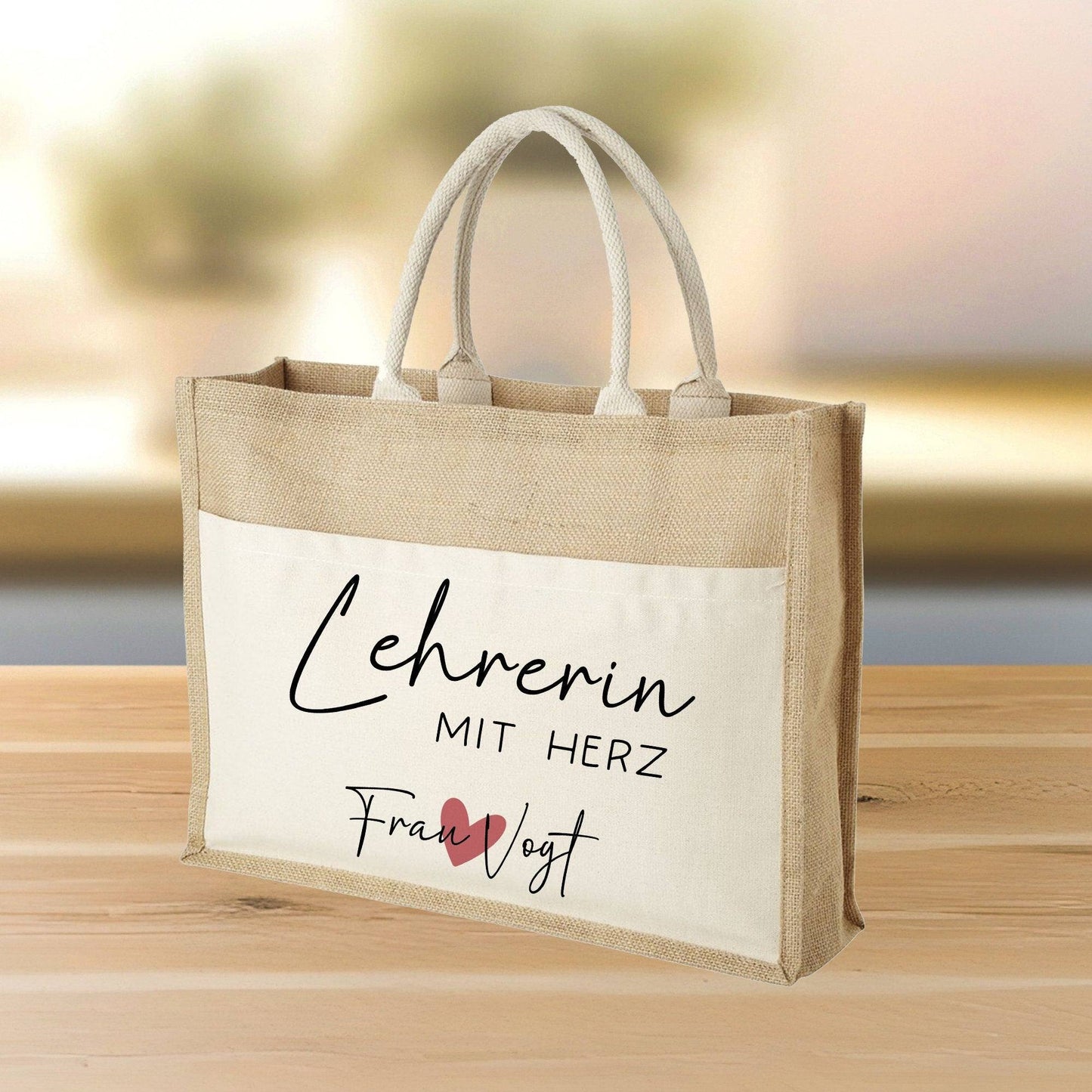 Lehrerin mit Herz Tasche mit Namen 14 Liter - kleines Geschenk - Dankeschön Juteasche Abschiedsgeschenk - Beste Lehrerin mit Wunschtext  kleinebuchstaben   