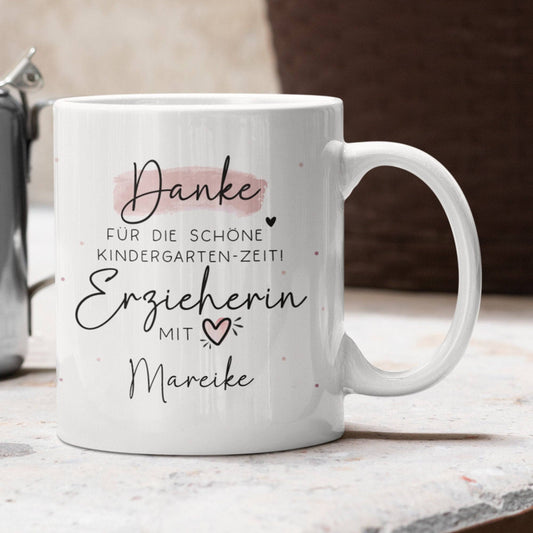 Personalisierte Tasse "Danke für die schöne Kindergarten-Zeit" - Geschenk für Erzieher und Erzieherin mit Herz - Geschenke Namen KITA KIGA  kleinebuchstaben Innen&Henkel-Weiß  