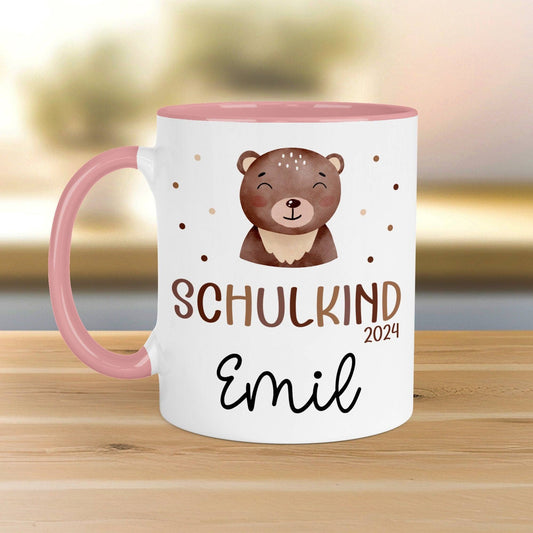 Schulkind 2024 Tasse, personalisierte Kindertasse mit Namen, Einschulungsgeschenk Bär  kleinebuchstaben   